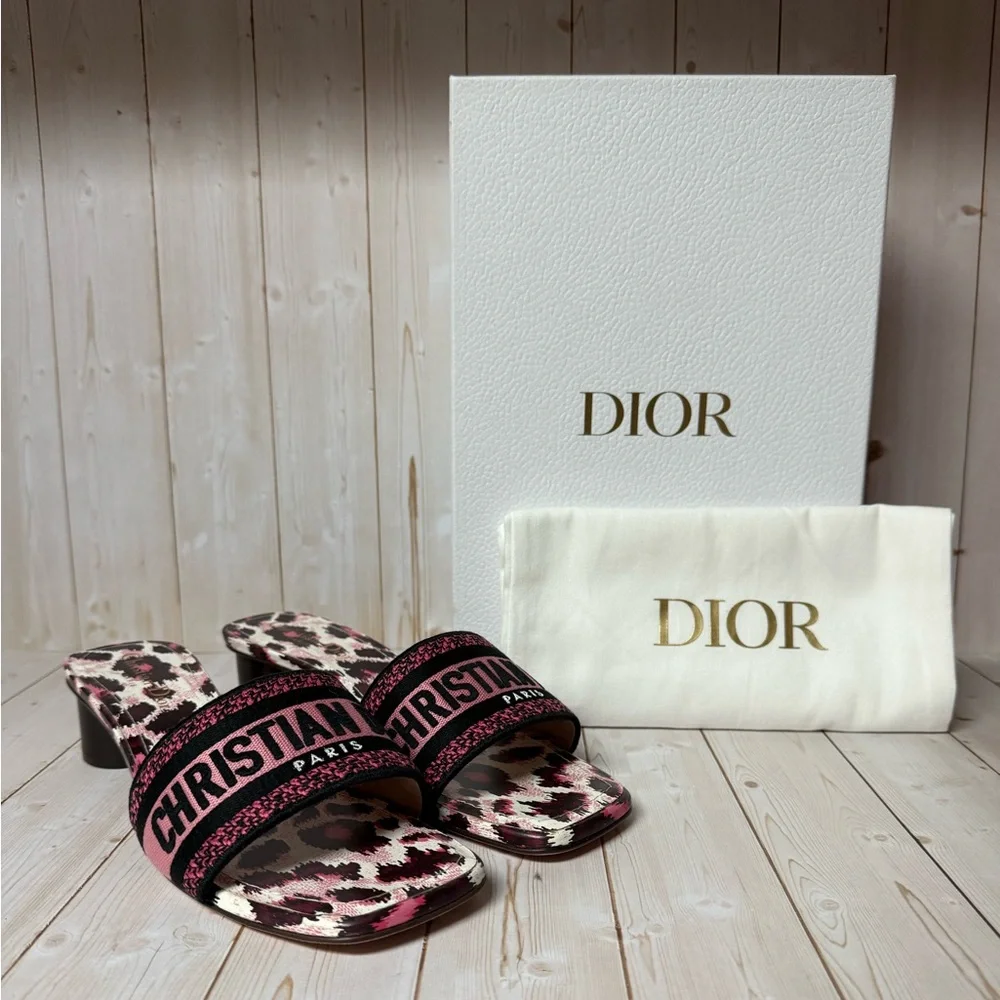 Christian Dior Mizza Embroidered Cotton Dway Slide Sandal Dark Ruby Sz 39 / 9 - Picture 1 of 13